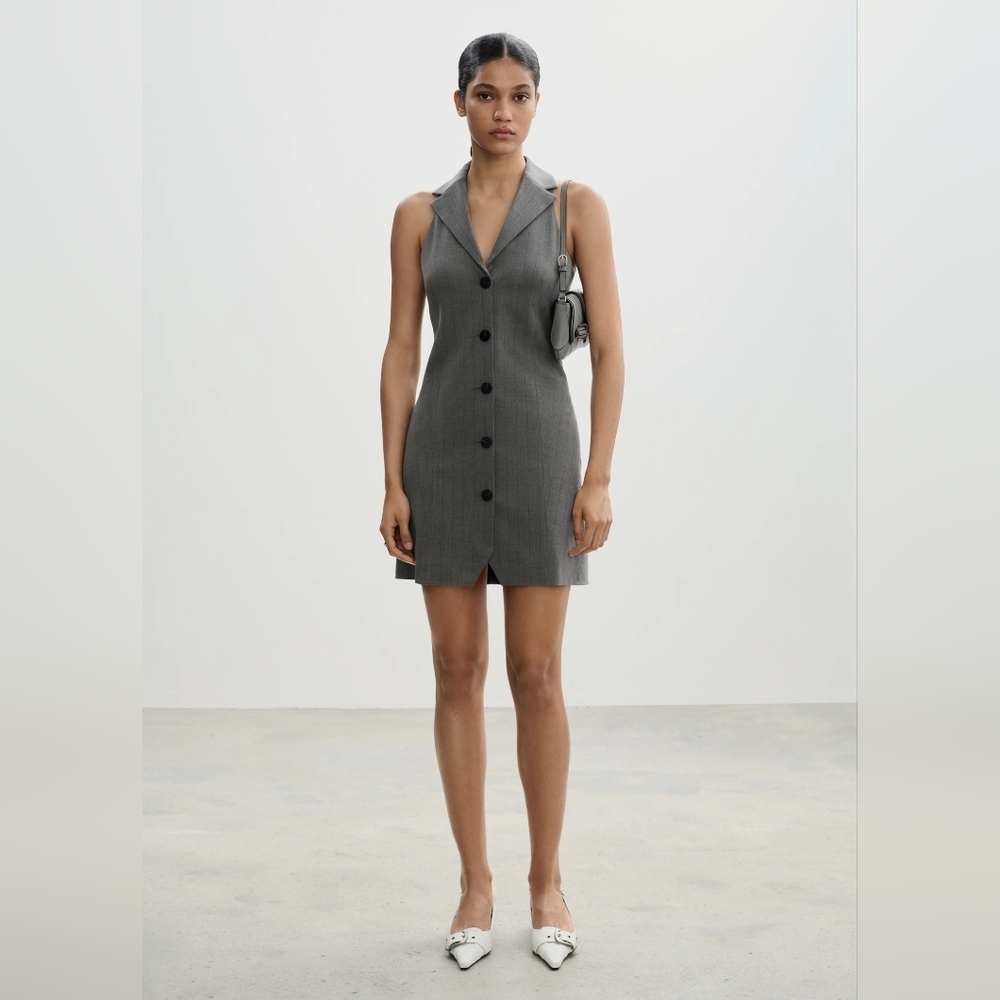 Short dress with lapel Size Small